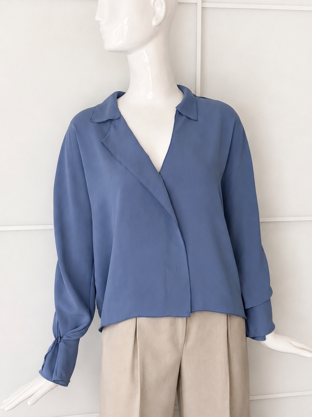 ARITZIA BABATON Dusty Blue Wrap Blouse Large Collared Crepe Top Button Sleeve